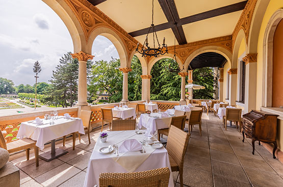 Restaurant im Hotel Schloss Weikersdorf in Baden